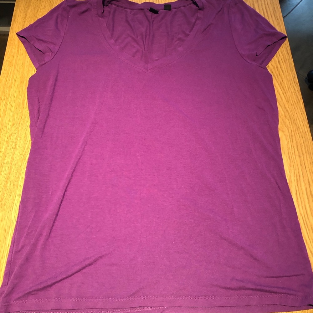 Saks Fifth Avenue Purple V-neck Basic Tee